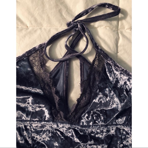 Satin Bralette 🌚 - Picture 4 of 5